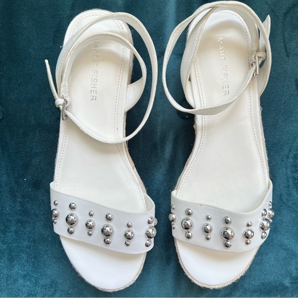Marc Fisher Joyce Studded Platform Espadrille Sandals White Ankle Strap SIZE 8 - Picture 2 of 9